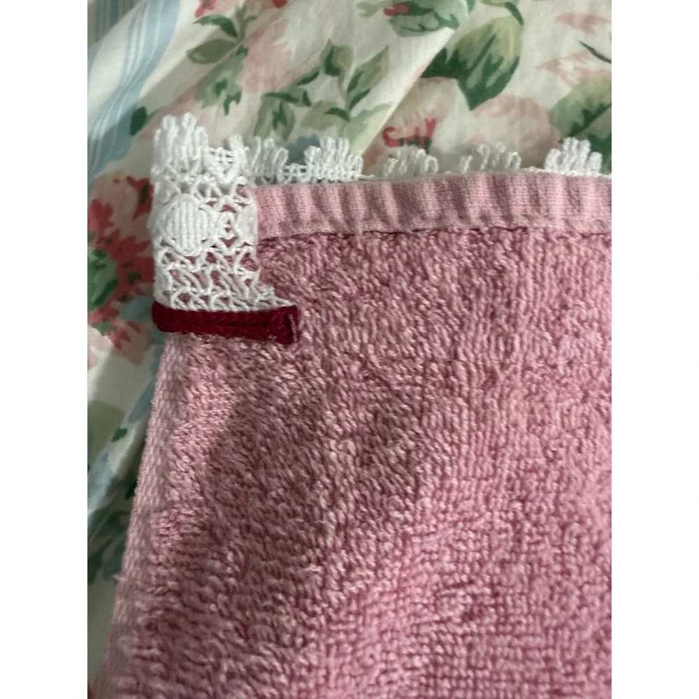 Vintage Dundee Bath Towel Set Pink Lace Cotton Blend 80s 90s Pair Ruffle